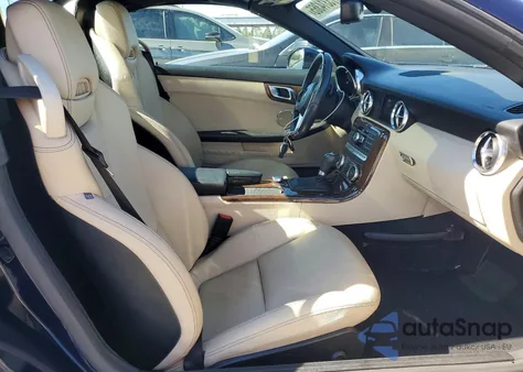 2015 Mercedes-Benz Slk 250 z USA, uszkodzony, nr VIN WDDPK4HA5FF106100